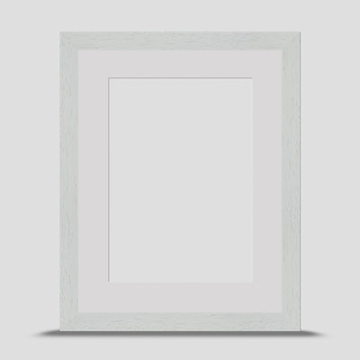 9x7 Classic White Picture Frame with a 7x5 Mount