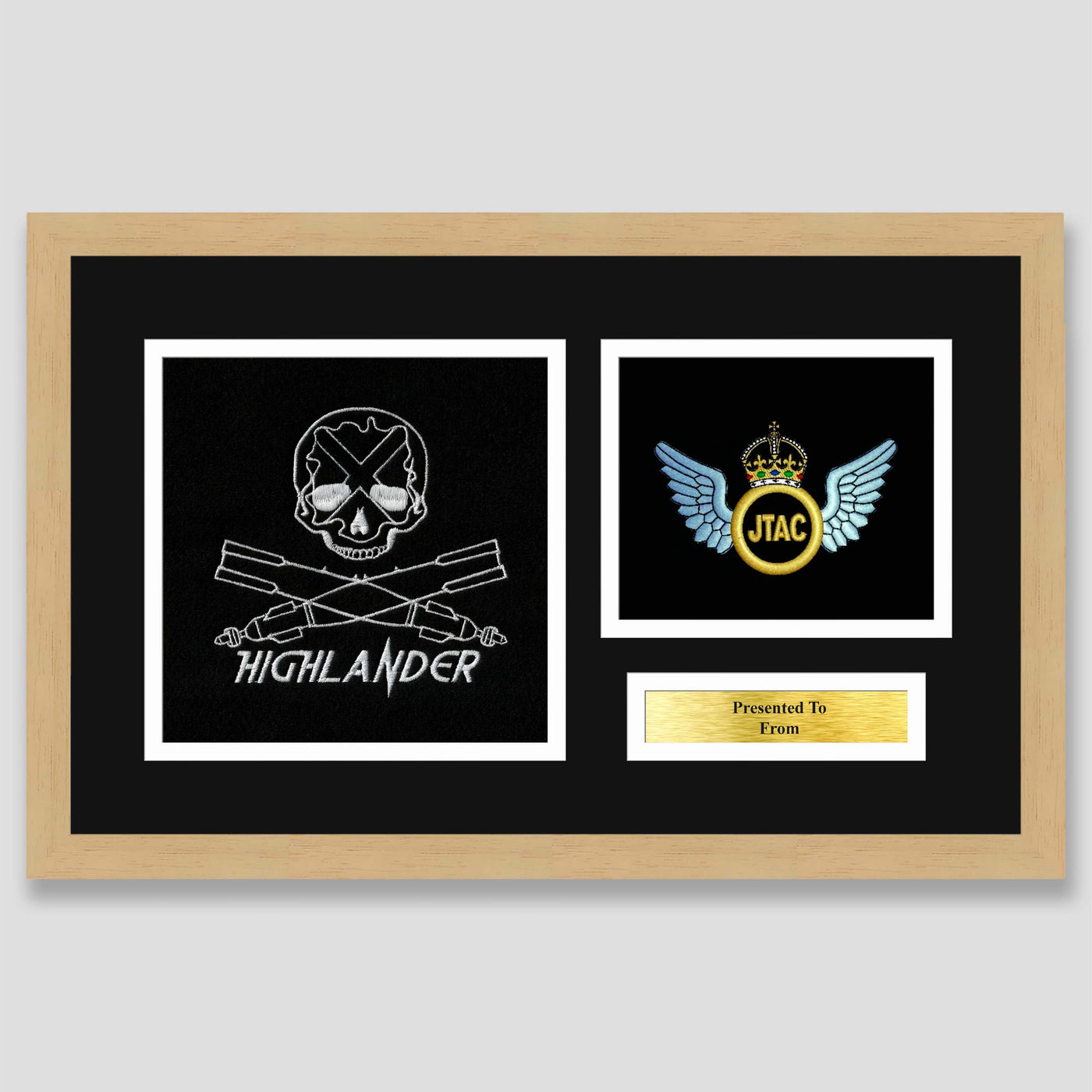 19 Royal Artillery Lloyds Air Troop with JTAC Crest Embroidery Presentation