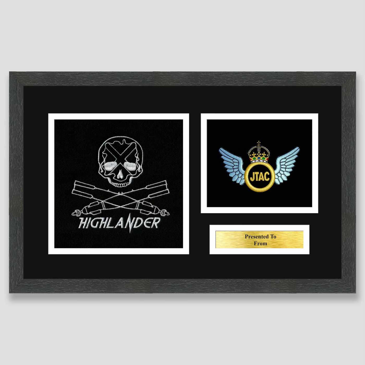19 Royal Artillery Lloyds Air Troop with JTAC Crest Embroidery Presentation