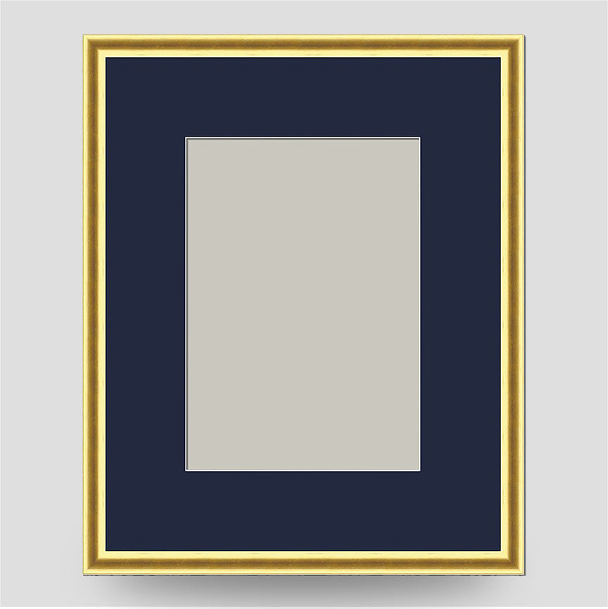 10x8 Thin Gold Cushion Frame with a 7x5 Mount