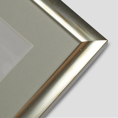 10x10 Thin Silver Cushion Frame with a 8x8 Mount